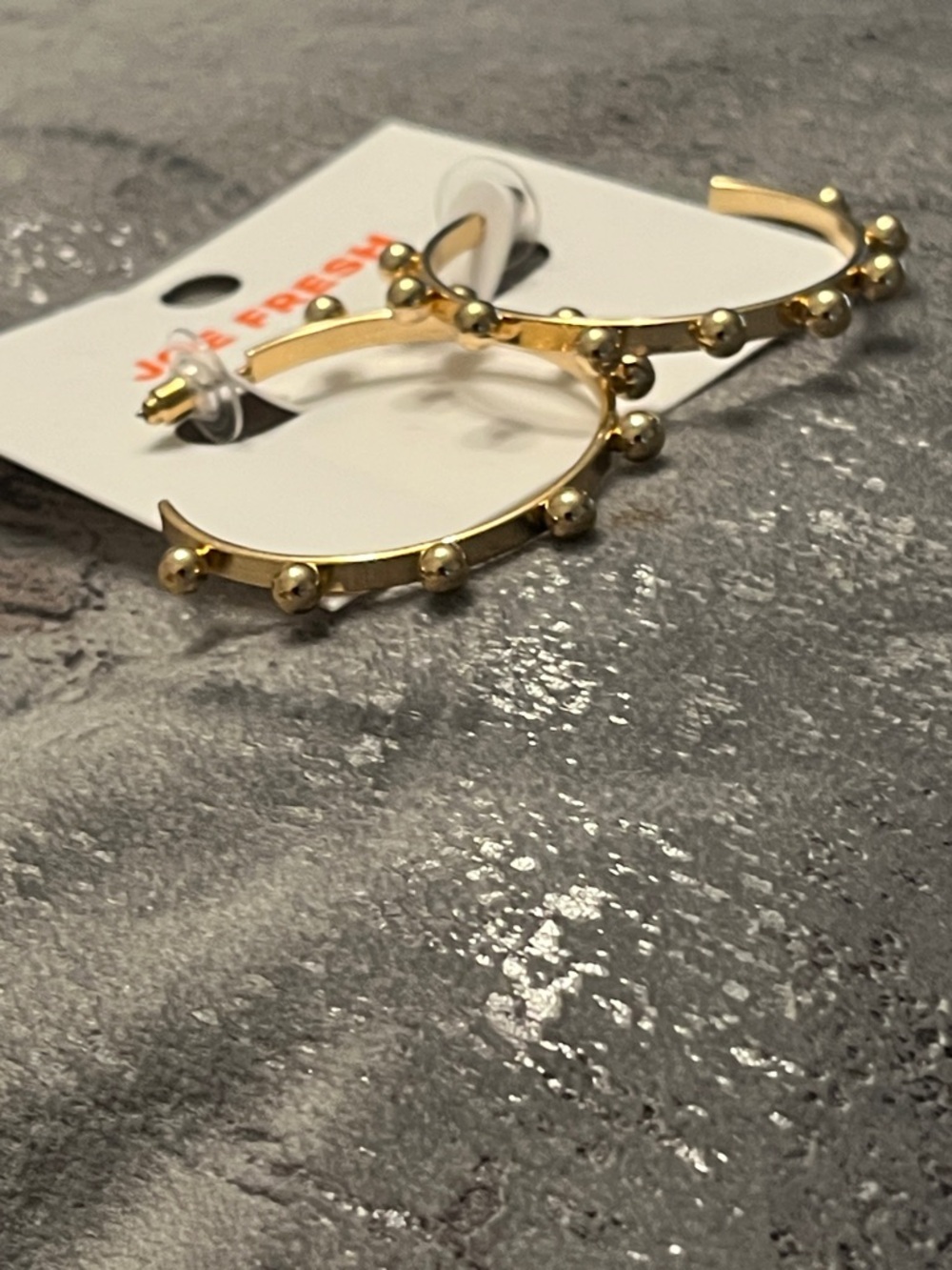 😍SHOW SPECIAL E14 NWT JOE FRESH Goldtone Round Hoop Fashion Earrings Gold Balls - Picture 3 of 6